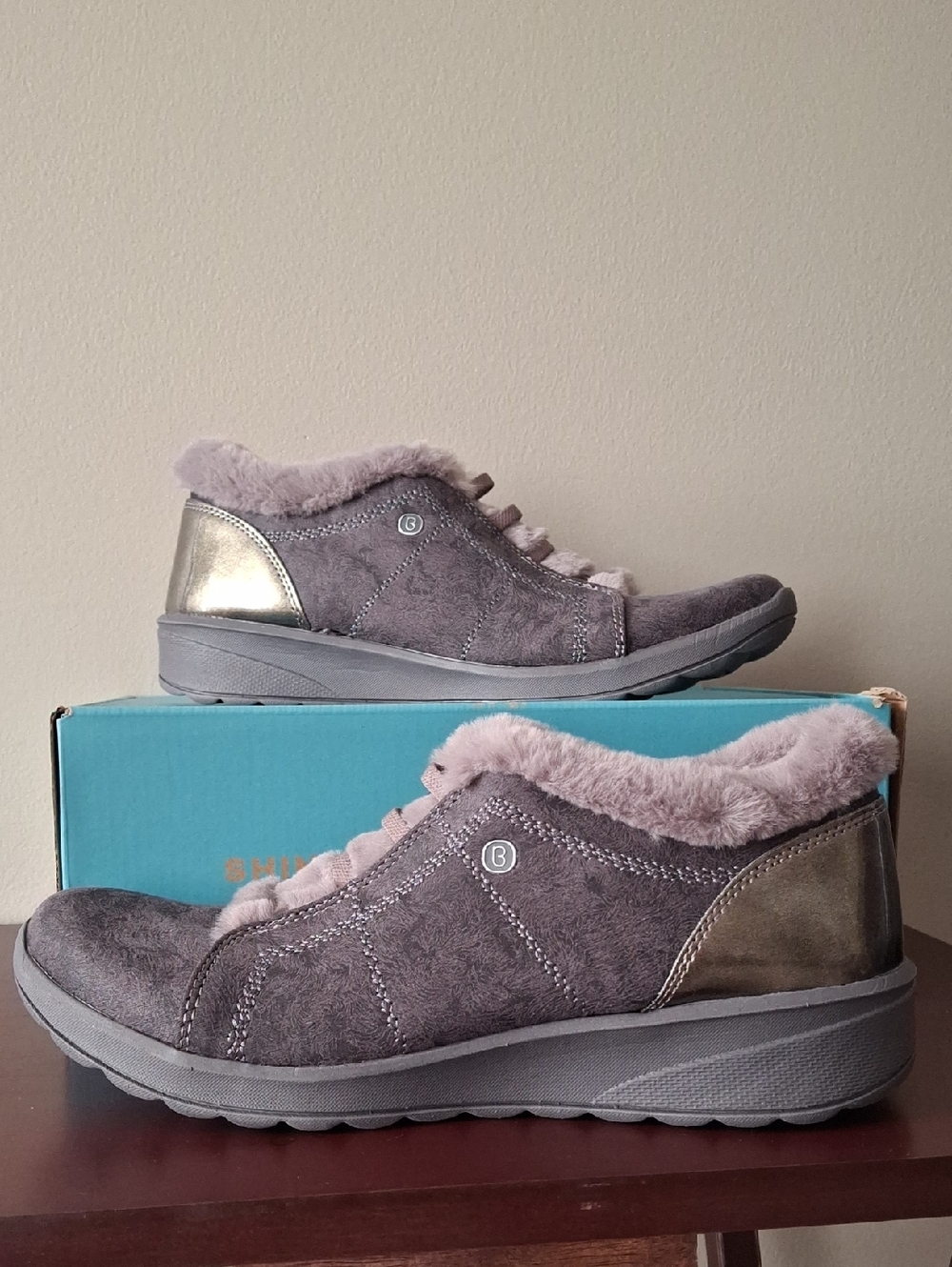 Bzees "Golden" Boots in Dark Grey (NWT) Size 9 1/2
